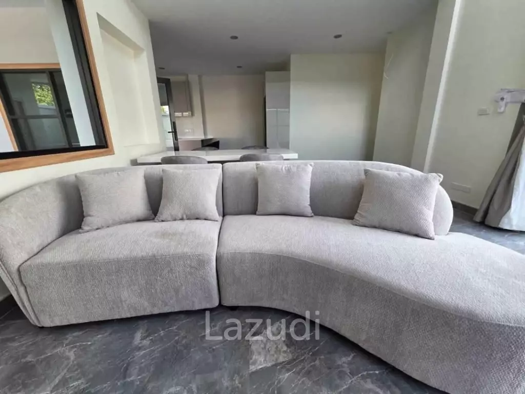 Brand New 3-Bedroom Pool Villa For Sale In Chalong