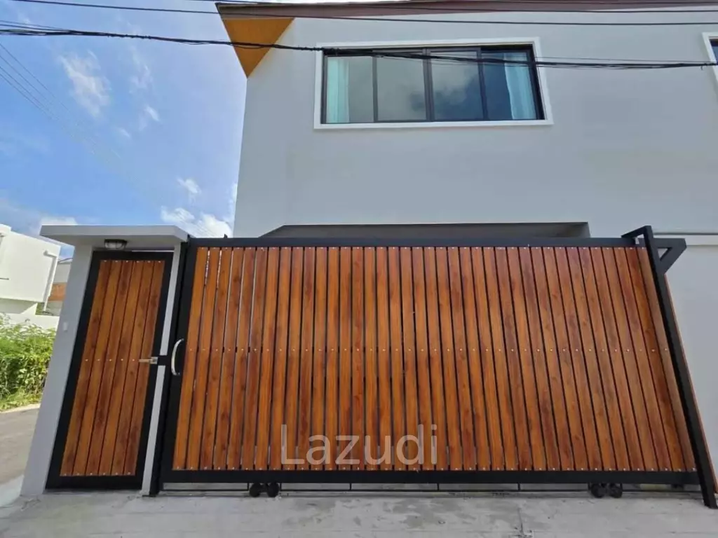 Brand New 3-Bedroom Pool Villa For Sale In Chalong