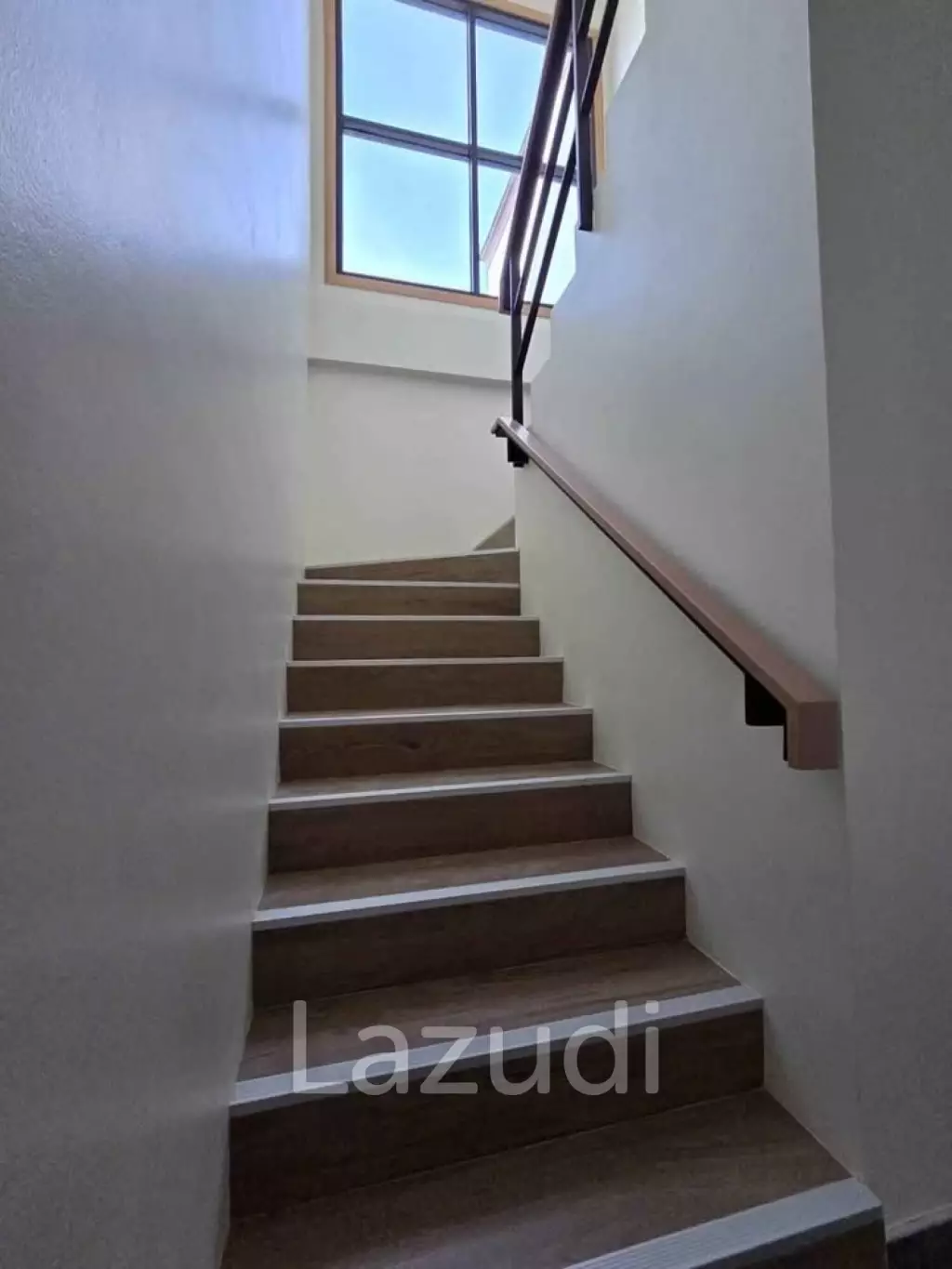 Brand New 3-Bedroom Pool Villa For Sale In Chalong