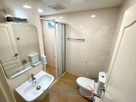 BAAN RAK PHASE 2 (RESALE) : 3 bed  charming single-story villa in Wang Pong