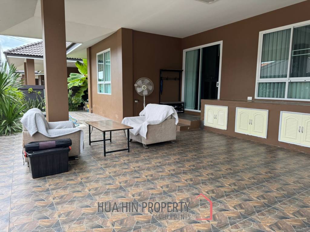 BAAN RAK PHASE 2 (RESALE) : 3 bed  charming single-story villa in Wang Pong