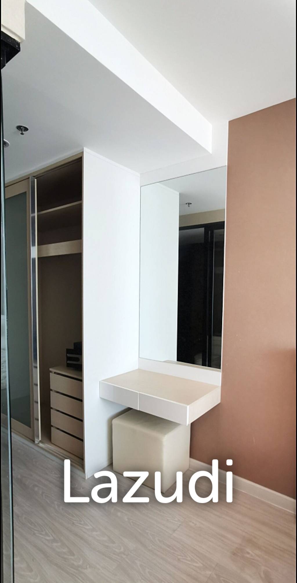 2 Bed 1 Bath 74 SQ.M Movenpick Residences Ekkamai