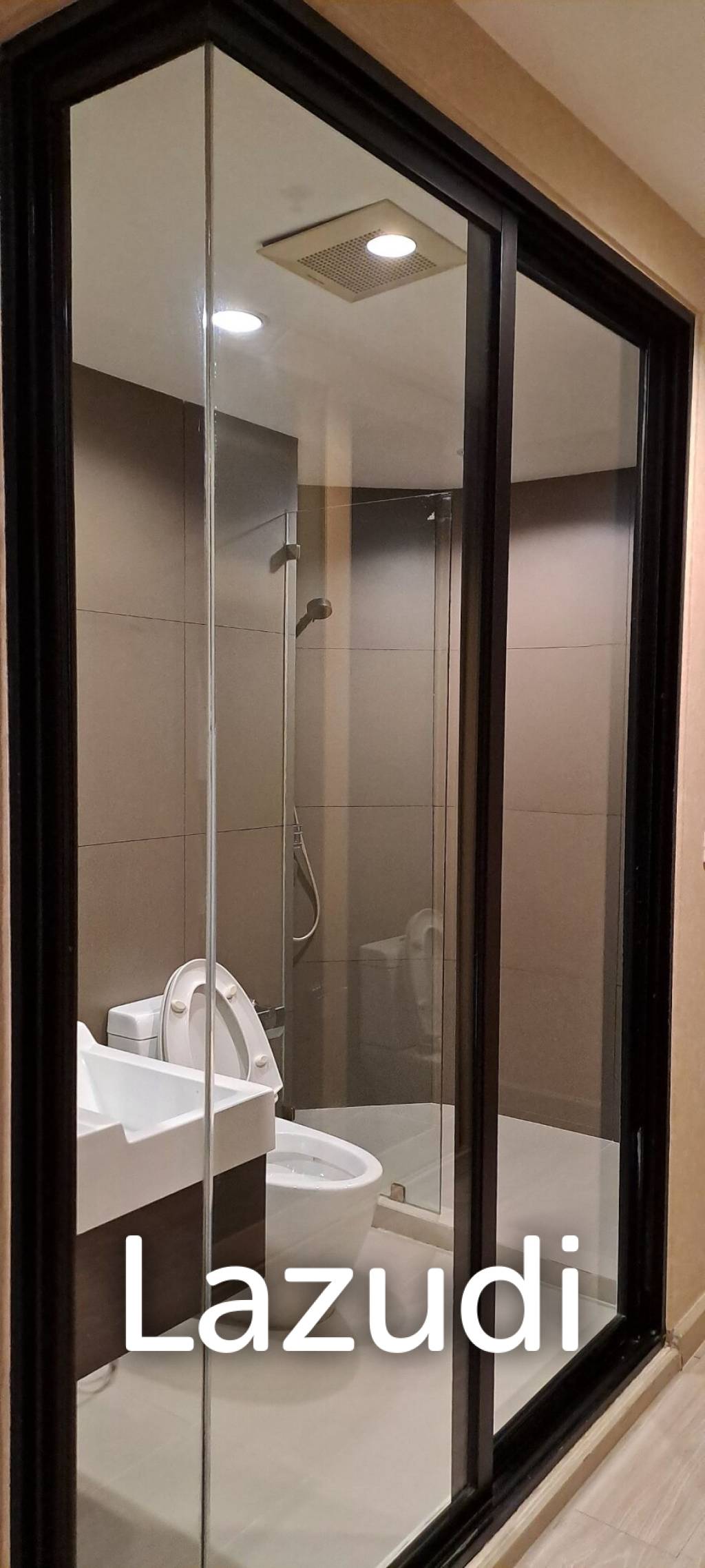 2 Bed 1 Bath 74 SQ.M Movenpick Residences Ekkamai
