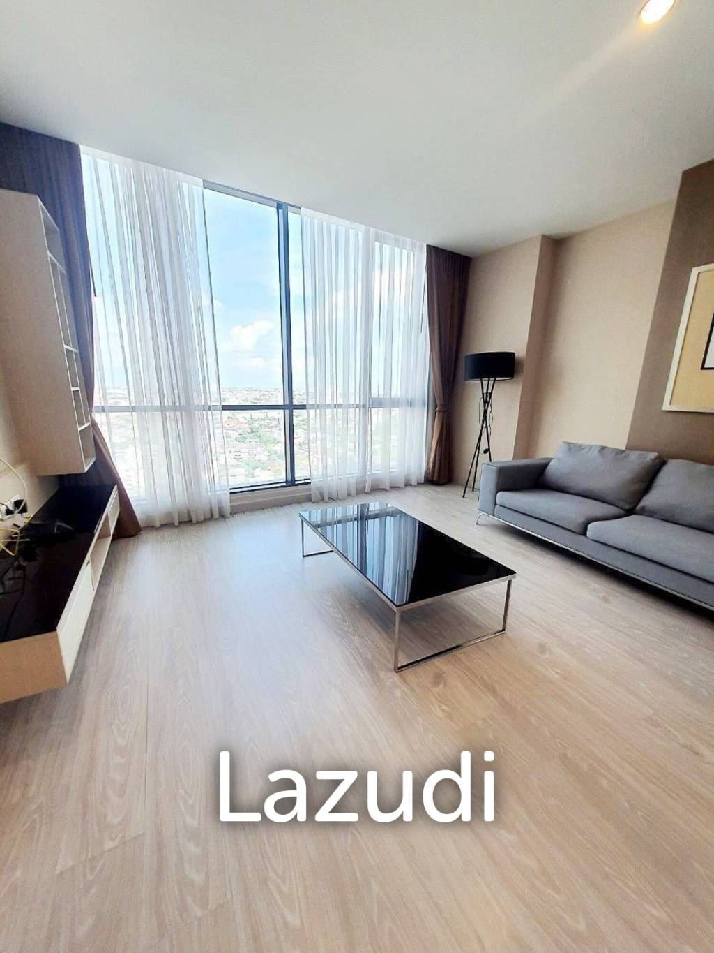 2 Bed 1 Bath 74 SQ.M Movenpick Residences Ekkamai