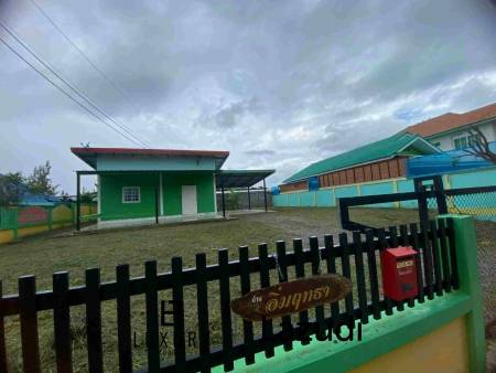 บ้านเดี่ยวสีเขียวบรรยากาศสบายในพื้นที่ห้วยทรายเหนือ ชะอำ