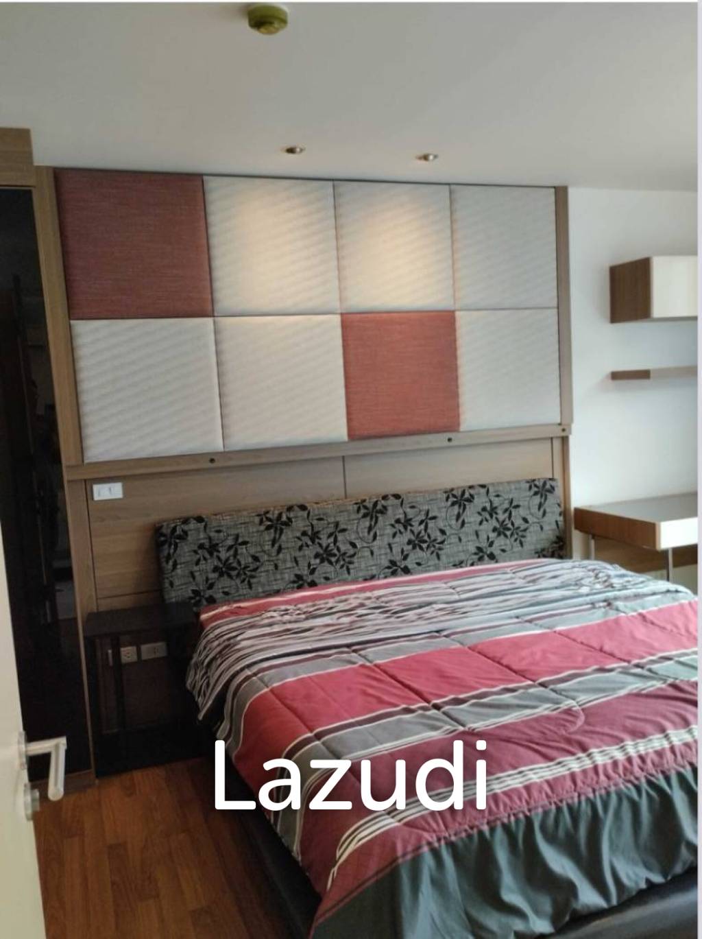1 Bedroom 1 Bathroom 45 Sq.m The Clover Thonglor