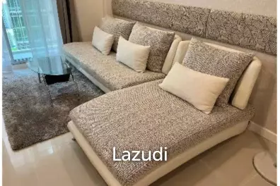1 Bedroom 1 Bathroom 45 Sq.m The Clover Thonglor