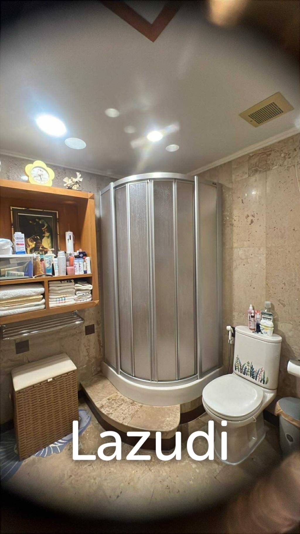 Cha-am: 140 SQM Beachfront Condotel Cliff and Beach