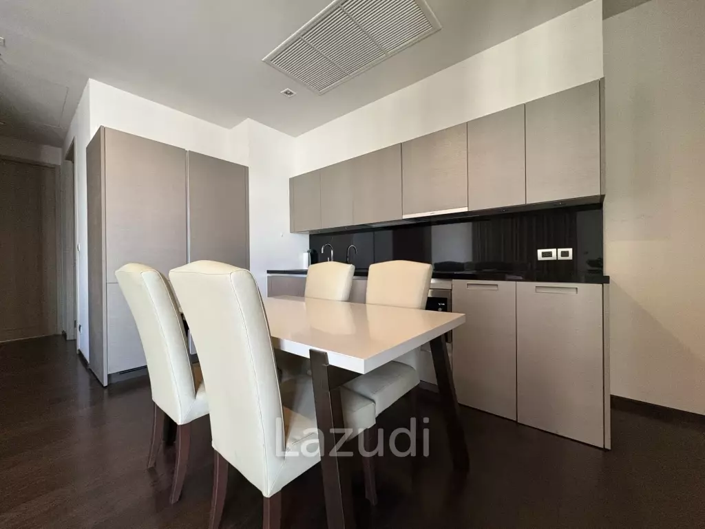 Spacious 2 Bedroom Condo in Watthana Bangkok