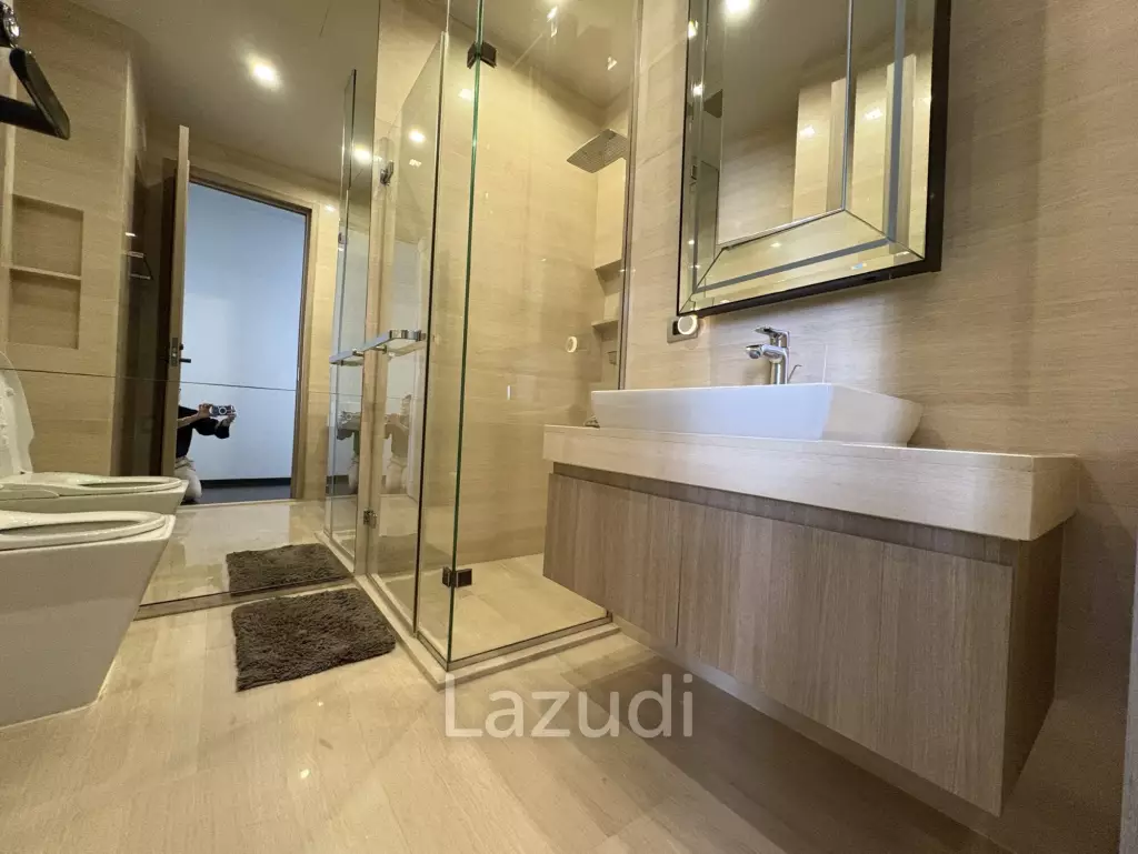 Spacious 2 Bedroom Condo in Watthana Bangkok