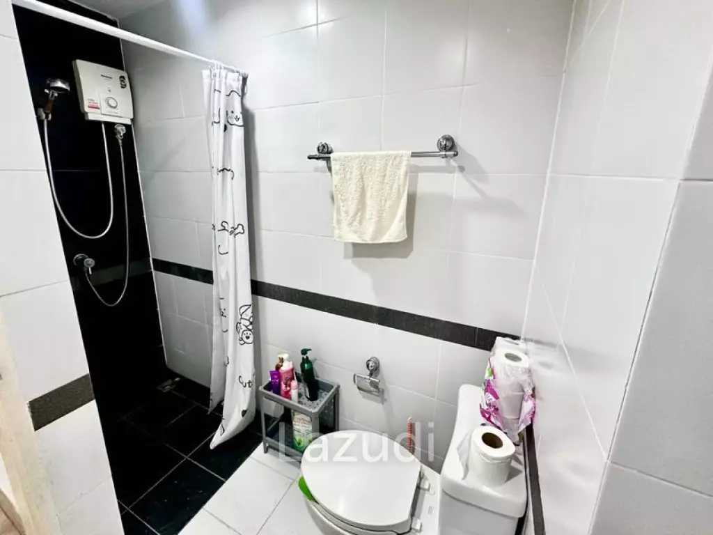 1 Bed 1 Bath A Space Asoke-Ratchada Condo For Sale