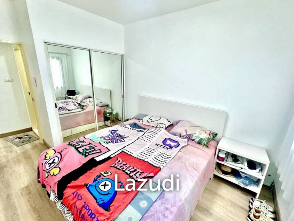 1 Bed 1 Bath A Space Asoke-Ratchada Condo For Sale