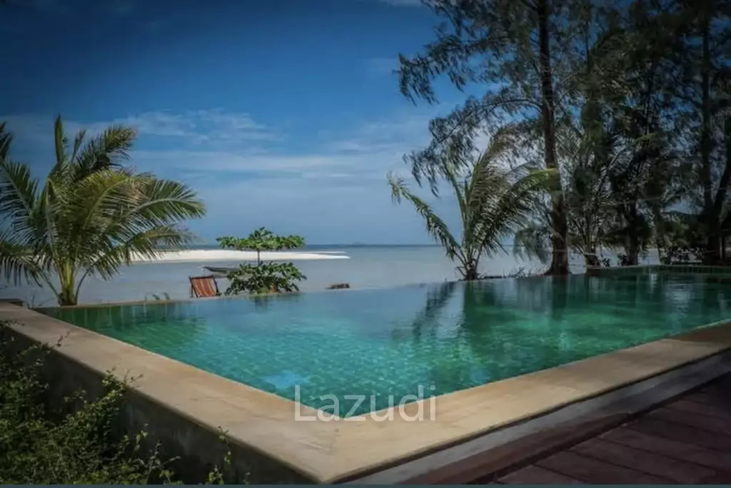 For Sale – Beachfront Resort in Wok Tum