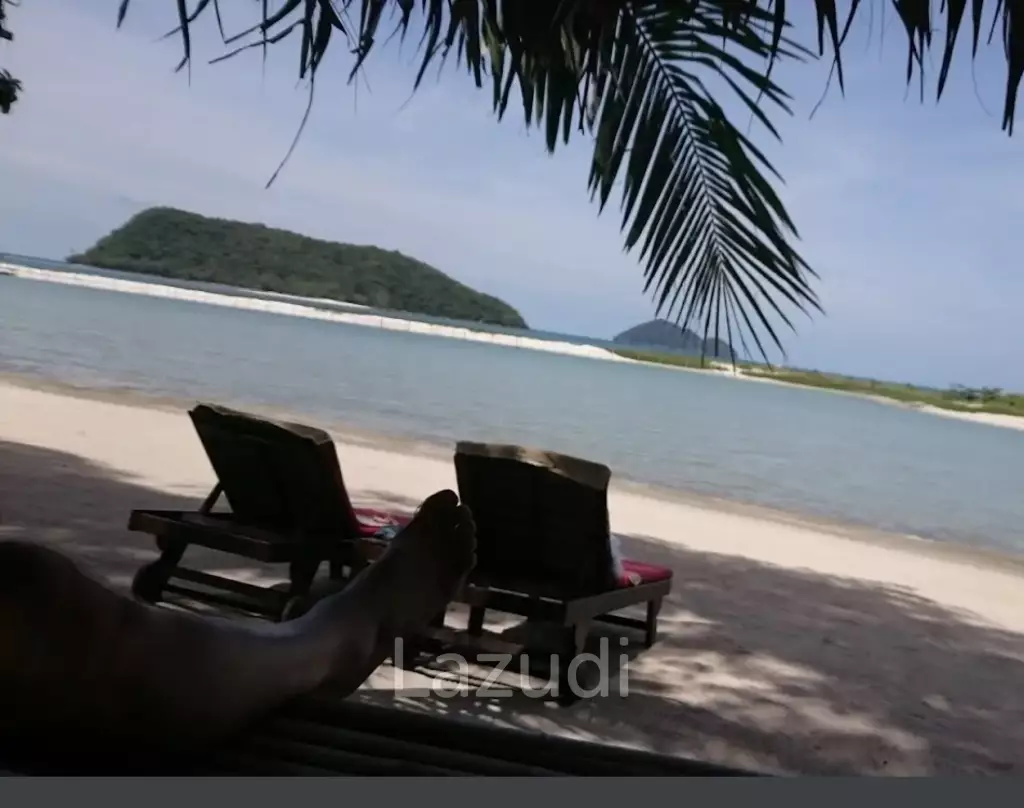 For Sale – Beachfront Resort in Wok Tum