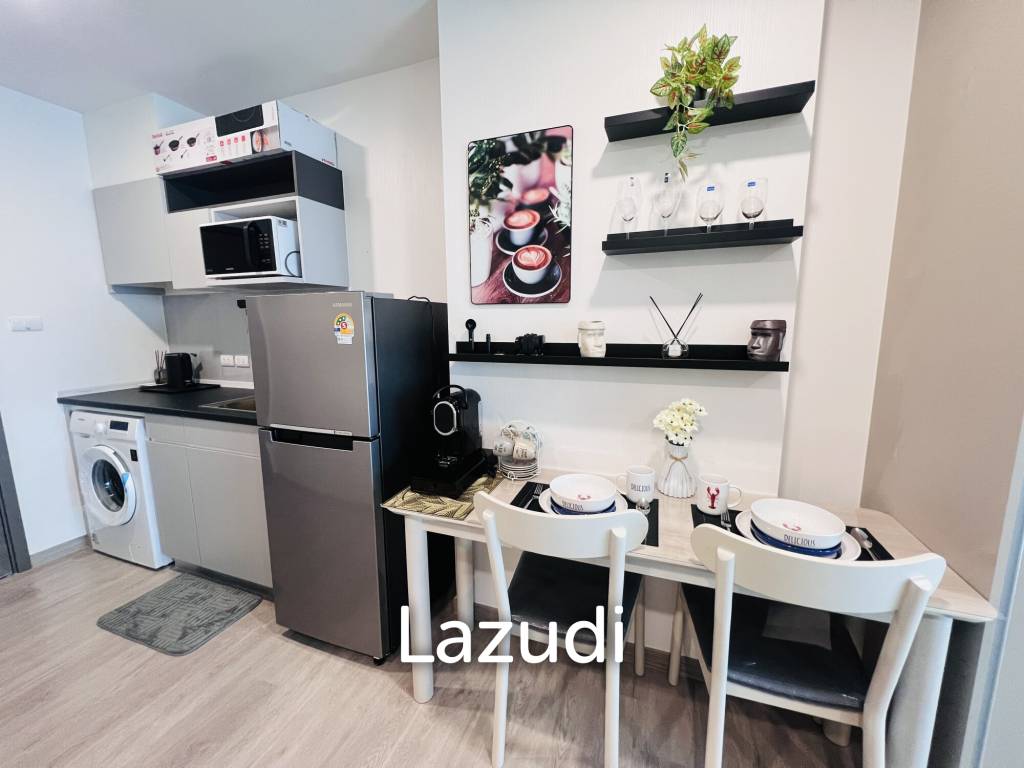 Good Size 1 Bedroom Condo With Nice Sea View