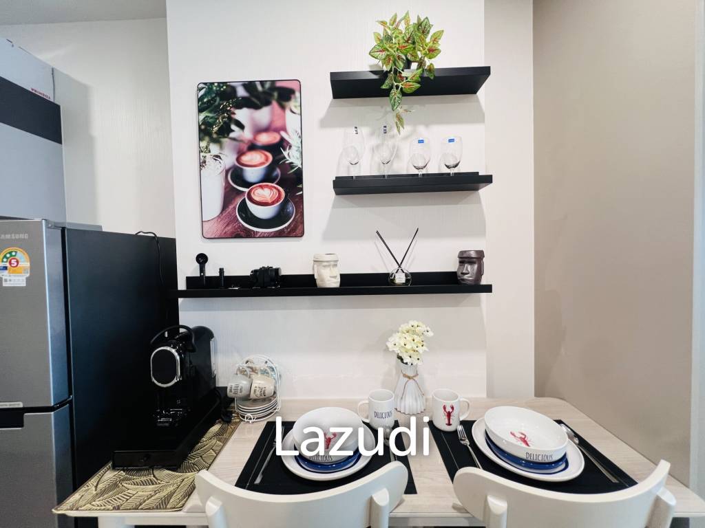 Good Size 1 Bedroom Condo With Nice Sea View