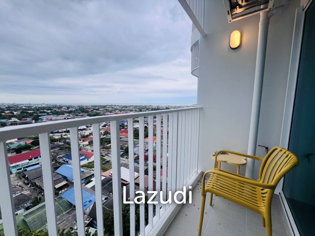 Good Size 1 Bedroom Condo With Nice Sea View
