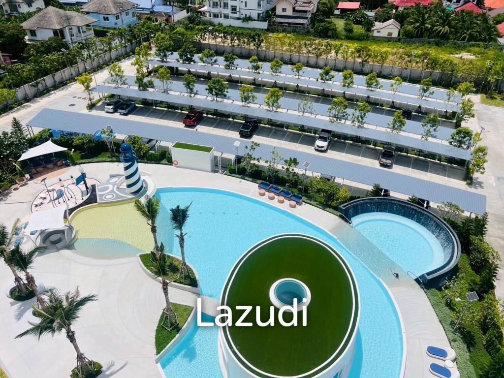 Good Size 1 Bedroom Condo With Nice Sea View