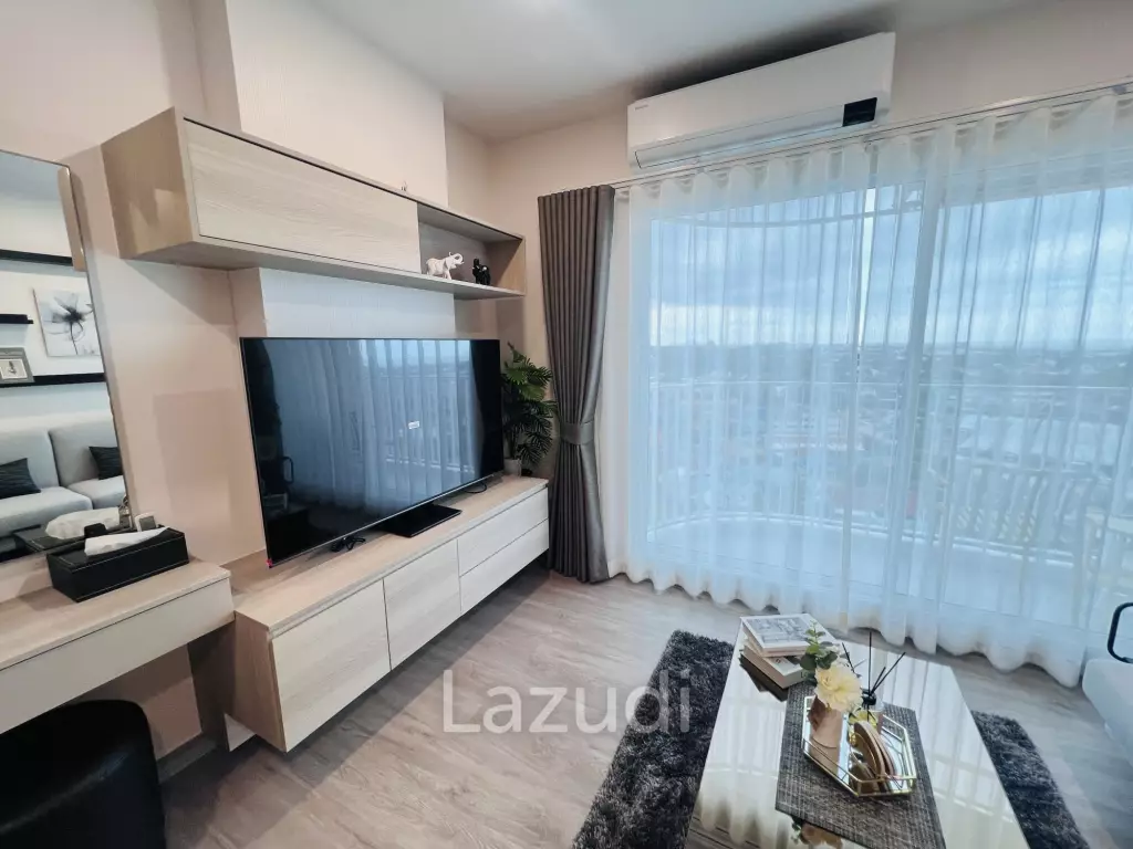 Good Size 1 Bedroom Condo With Nice Sea View