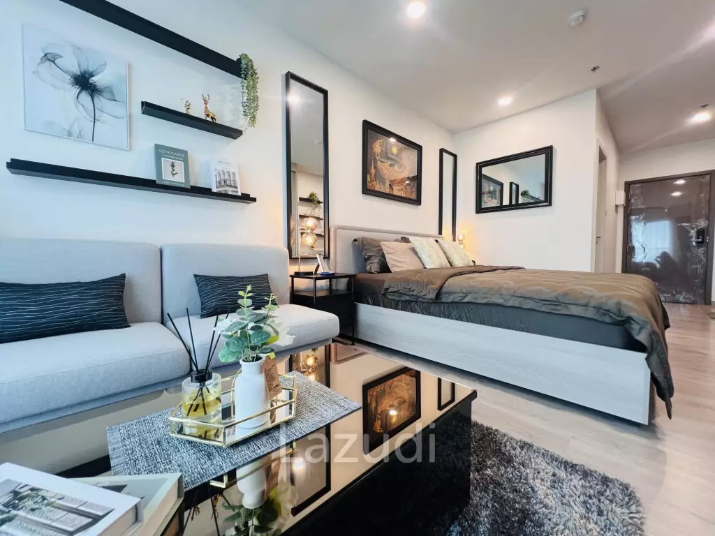 Good Size 1 Bedroom Condo With Nice Sea View