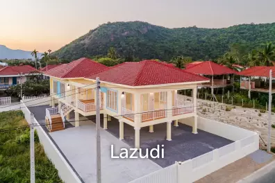 Beachfront  detached house for Sale at Samroiyod
