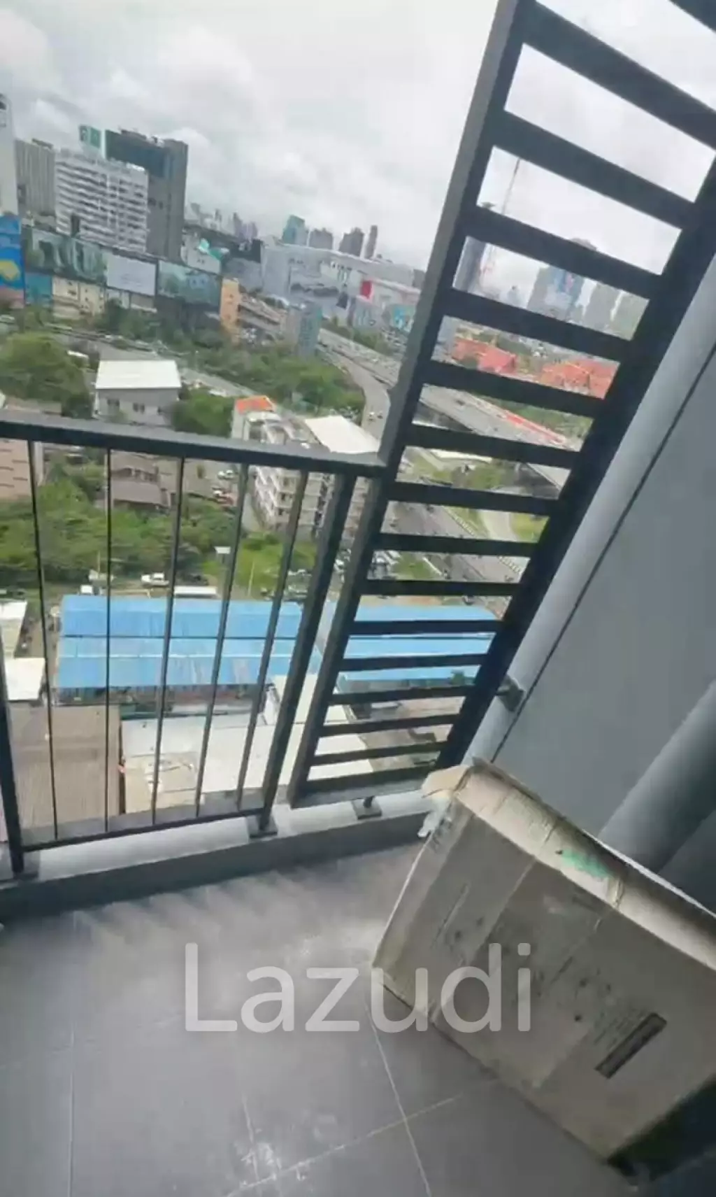 Studio 1 Bedroom  1 Bathroom 26 SQ.M Ideo Rama 9-Asoke