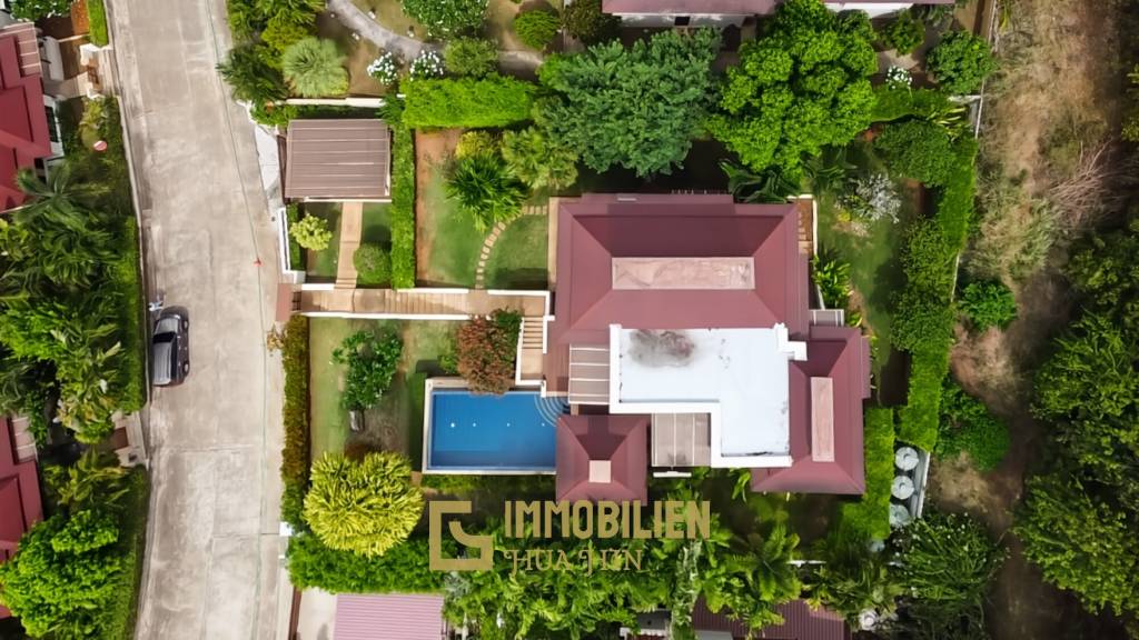 Panorama Pool Villa: Atemberaubende Pool Villa mit 3 Schlafzimmern und malerischem Meerblick