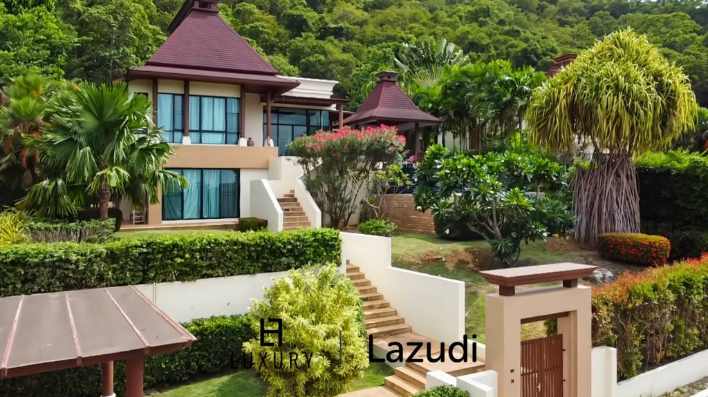 Panorama Pool Villa: Atemberaubende Pool Villa mit 3 Schlafzimmern und malerischem Meerblick