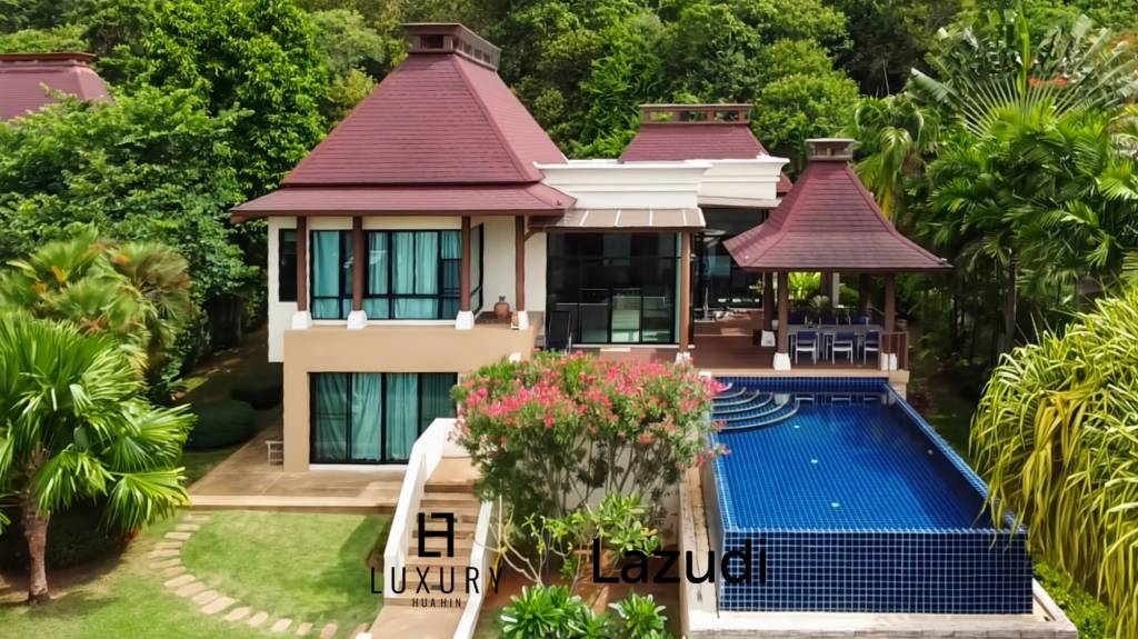 Panorama Pool Villa: Atemberaubende Pool Villa mit 3 Schlafzimmern und malerischem Meerblick