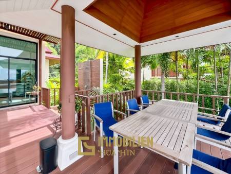 Panorama Pool Villa: Atemberaubende Pool Villa mit 3 Schlafzimmern und malerischem Meerblick