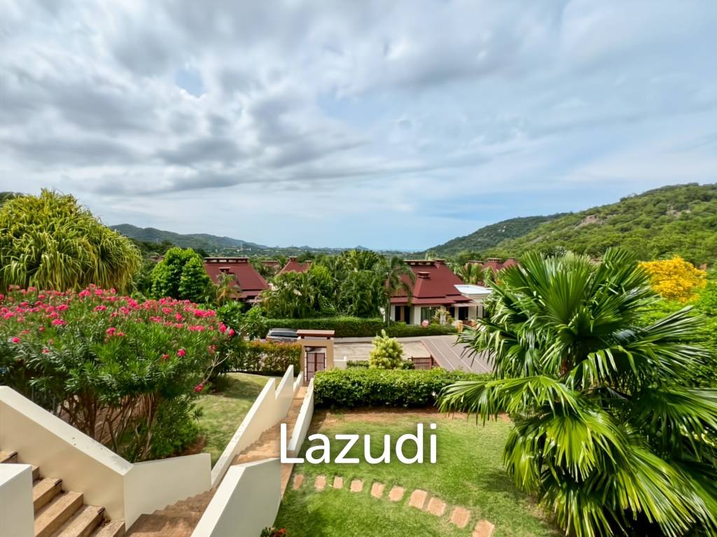 Panorama Pool Villa - Stunning 3 Bedroom Villa with Scenic Sea View
