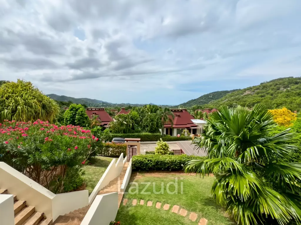 Panorama Pool Villa - Stunning 3 Bedroom Villa with Scenic Sea View