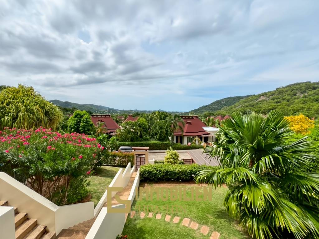 Panorama Pool Villa: Atemberaubende Pool Villa mit 3 Schlafzimmern und malerischem Meerblick