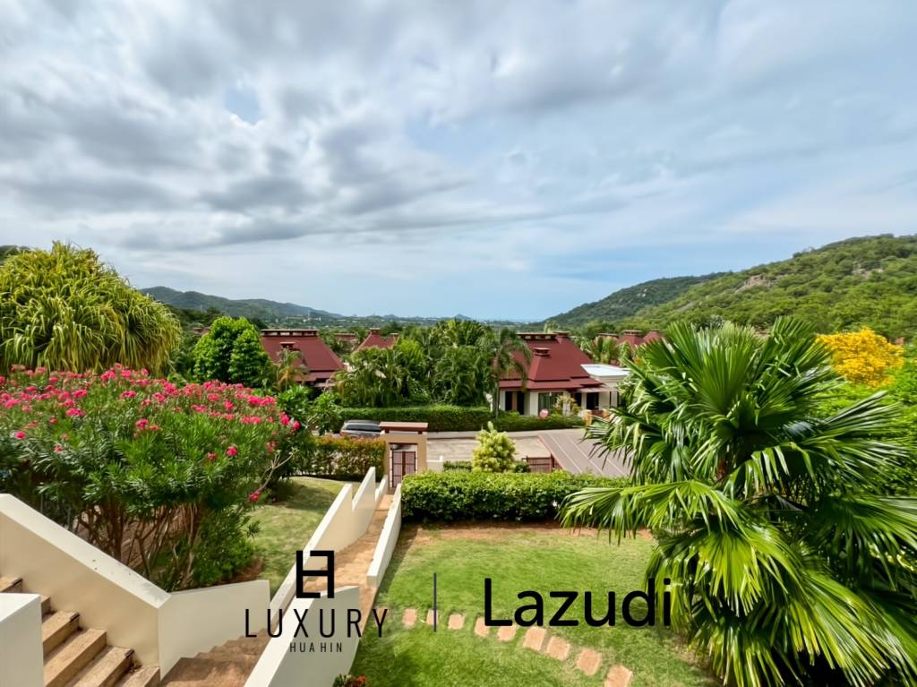 Panorama Pool Villa: Atemberaubende Pool Villa mit 3 Schlafzimmern und malerischem Meerblick