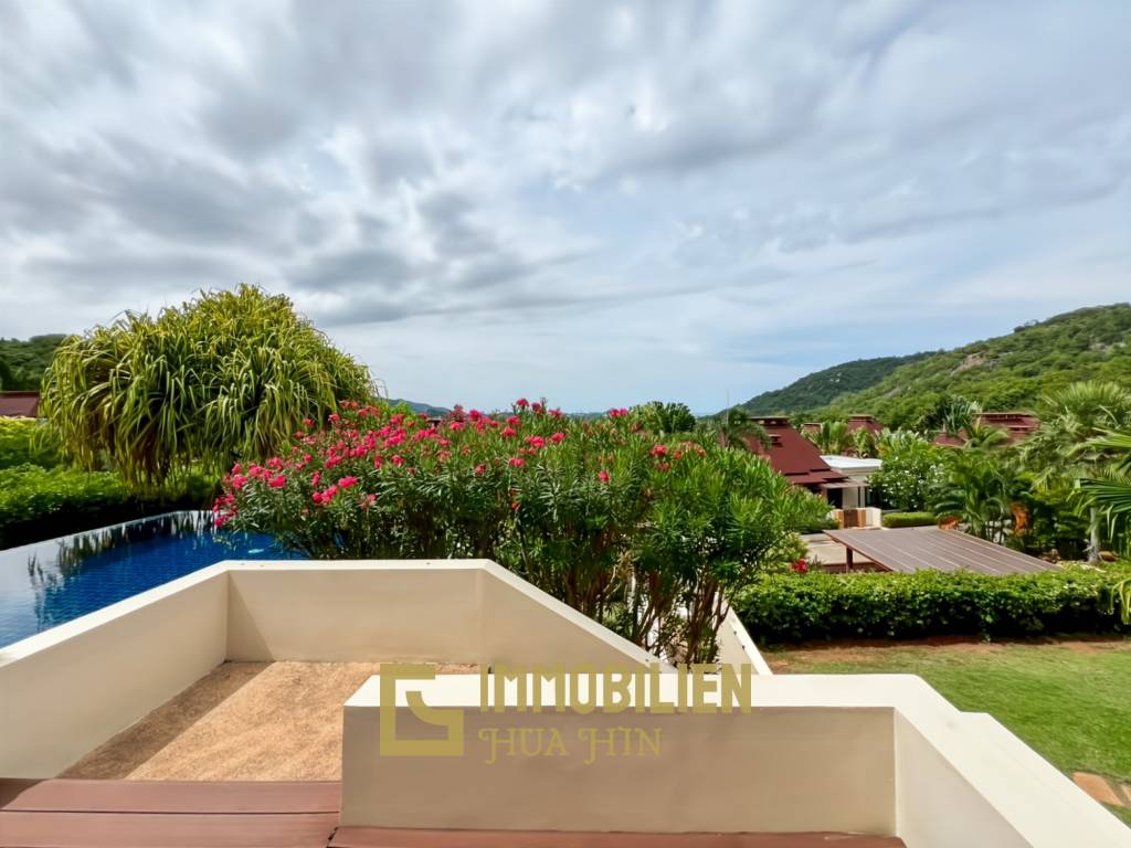 Panorama Pool Villa: Atemberaubende Pool Villa mit 3 Schlafzimmern und malerischem Meerblick