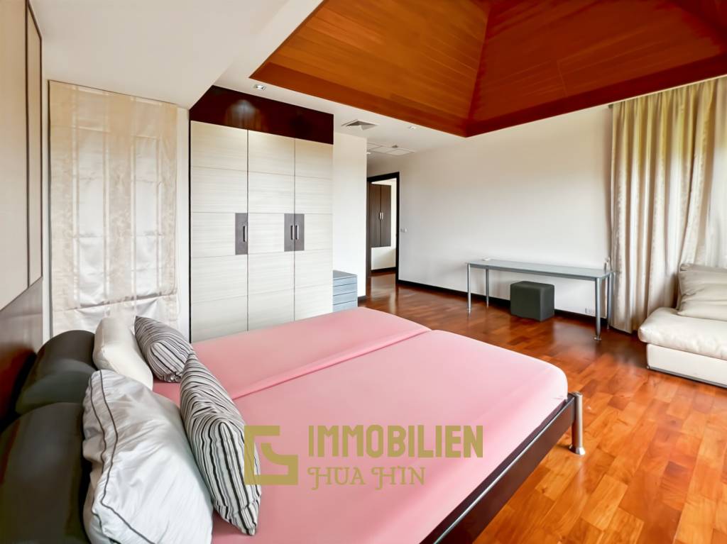 Panorama Pool Villa: Atemberaubende Pool Villa mit 3 Schlafzimmern und malerischem Meerblick