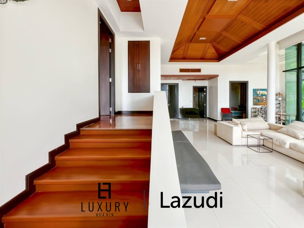 Panorama Pool Villa: Atemberaubende Pool Villa mit 3 Schlafzimmern und malerischem Meerblick