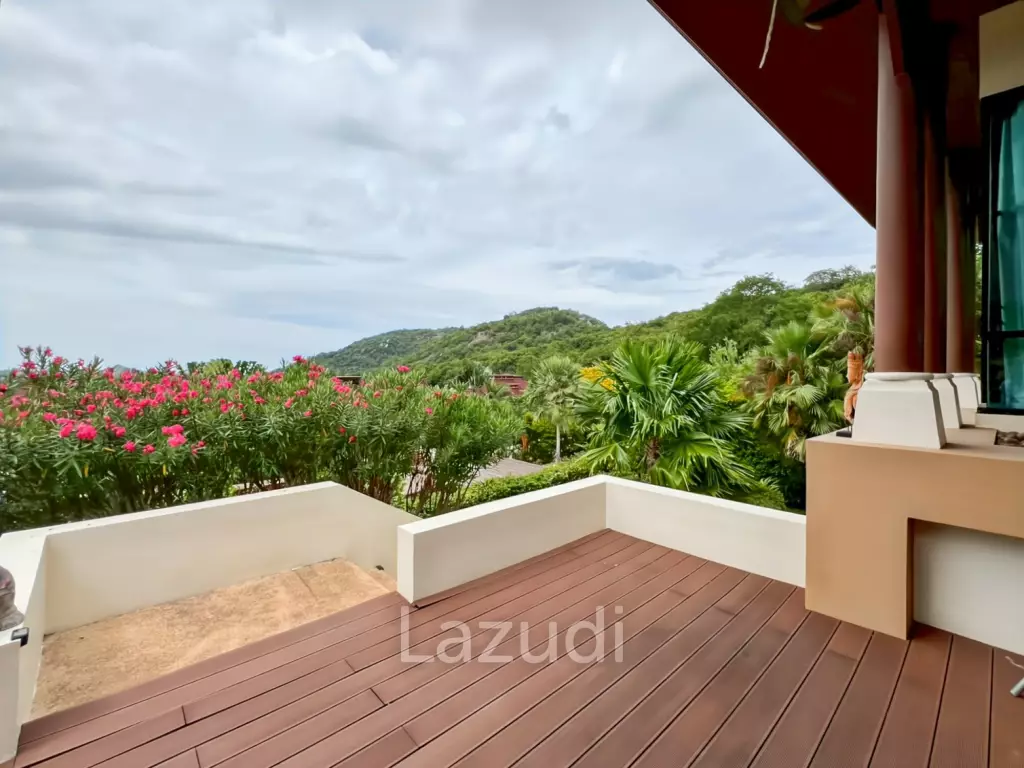 Panorama Pool Villa - Stunning 3 Bedroom Villa with Scenic Sea View