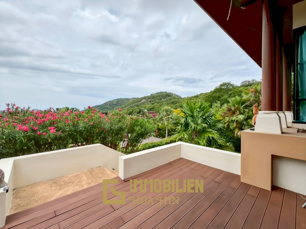 Panorama Pool Villa: Atemberaubende Pool Villa mit 3 Schlafzimmern und malerischem Meerblick