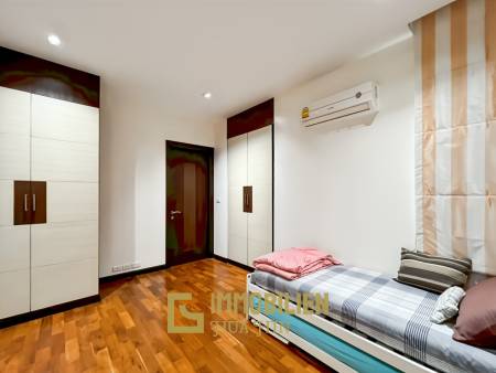 Panorama Pool Villa: Atemberaubende Pool Villa mit 3 Schlafzimmern und malerischem Meerblick