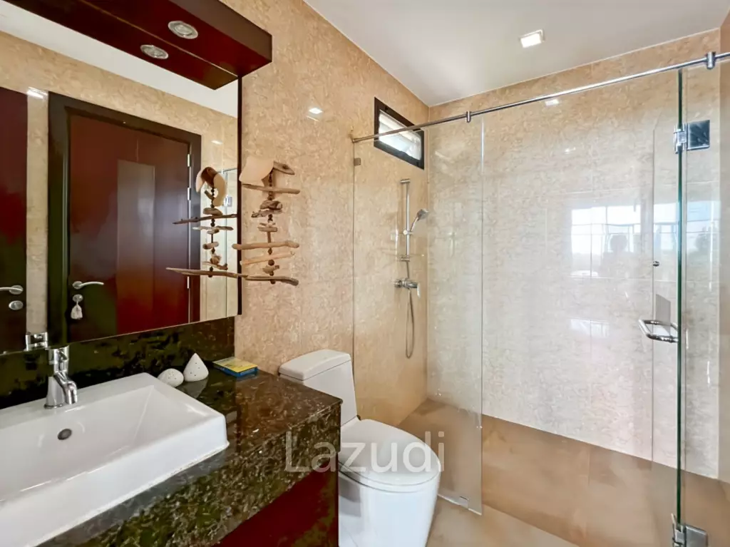 Panorama Pool Villa - Stunning 3 Bedroom Villa with Scenic Sea View