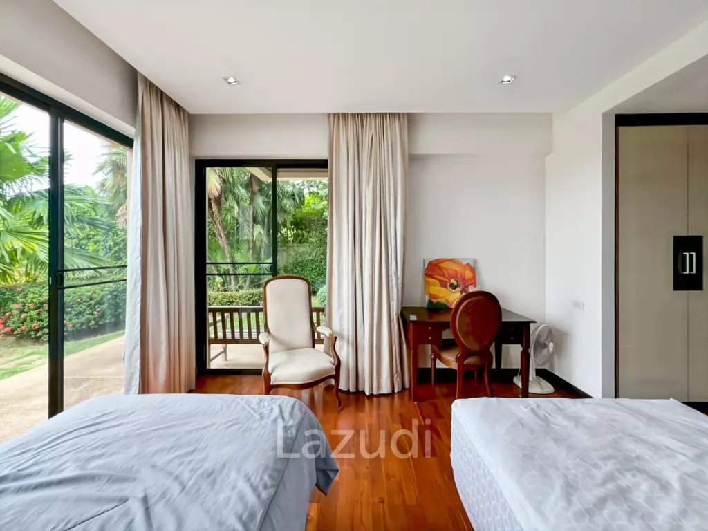 Panorama Pool Villa - Stunning 3 Bedroom Villa with Scenic Sea View