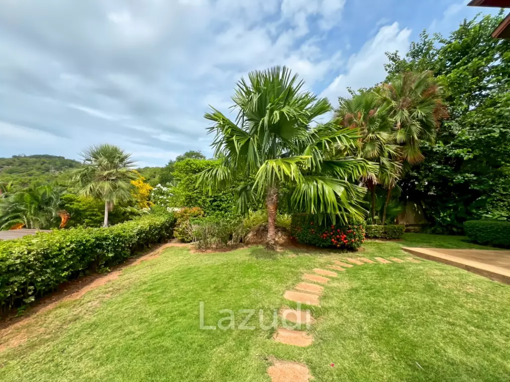 Panorama Pool Villa - Stunning 3 Bedroom Villa with Scenic Sea View