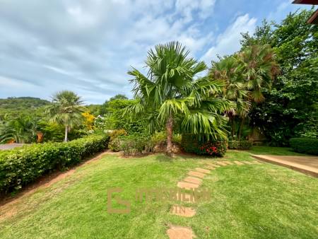 Panorama Pool Villa: Atemberaubende Pool Villa mit 3 Schlafzimmern und malerischem Meerblick