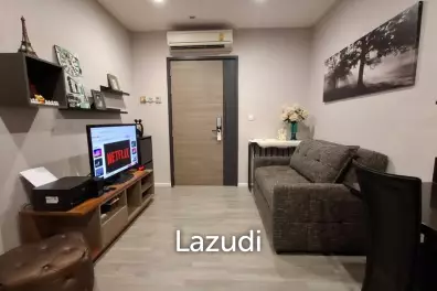 1 Bedroom 1 Bathroom 35 Sq.m The Room Sathorn - St.Louis