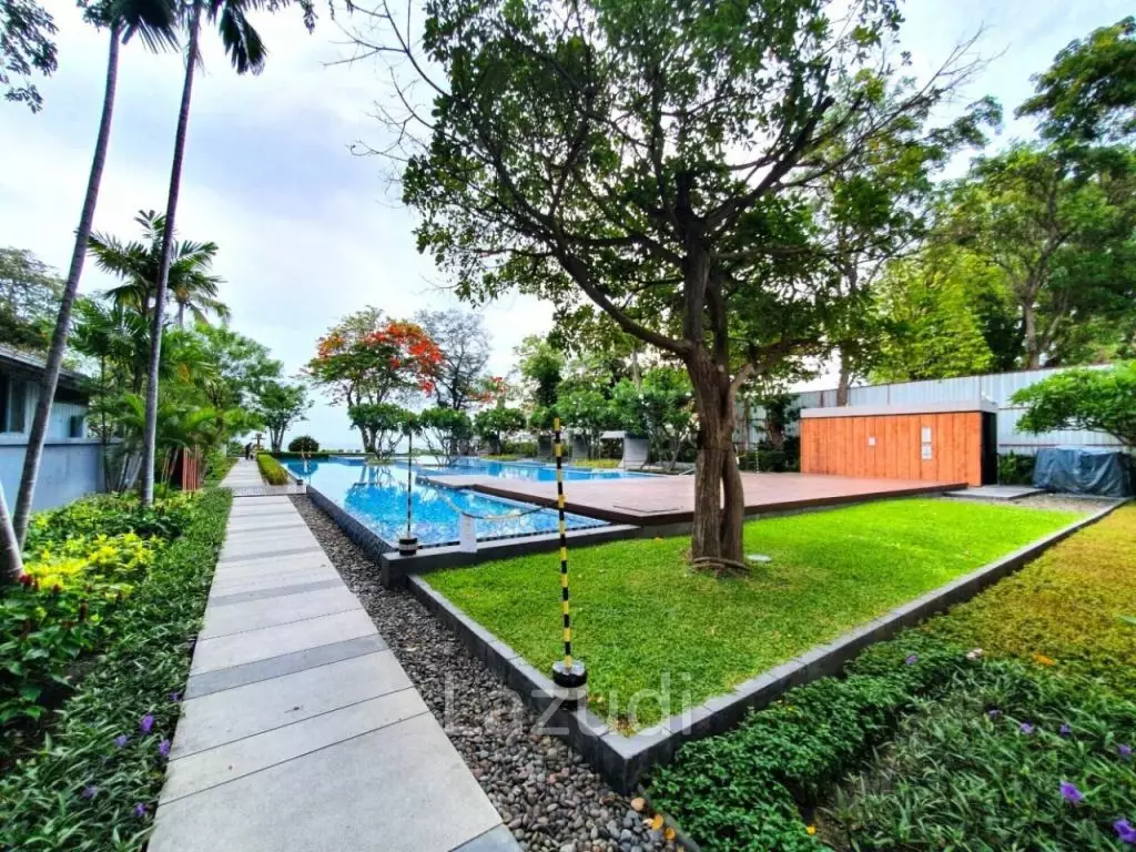 Central Hua Hin Living - Spacious 1-Bedroom Condo at Baan San Dao