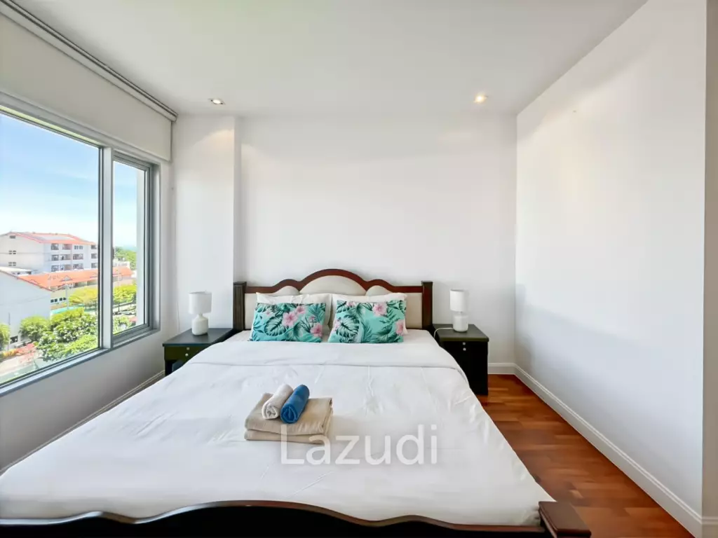 Central Hua Hin Living - Spacious 1-Bedroom Condo at Baan San Dao