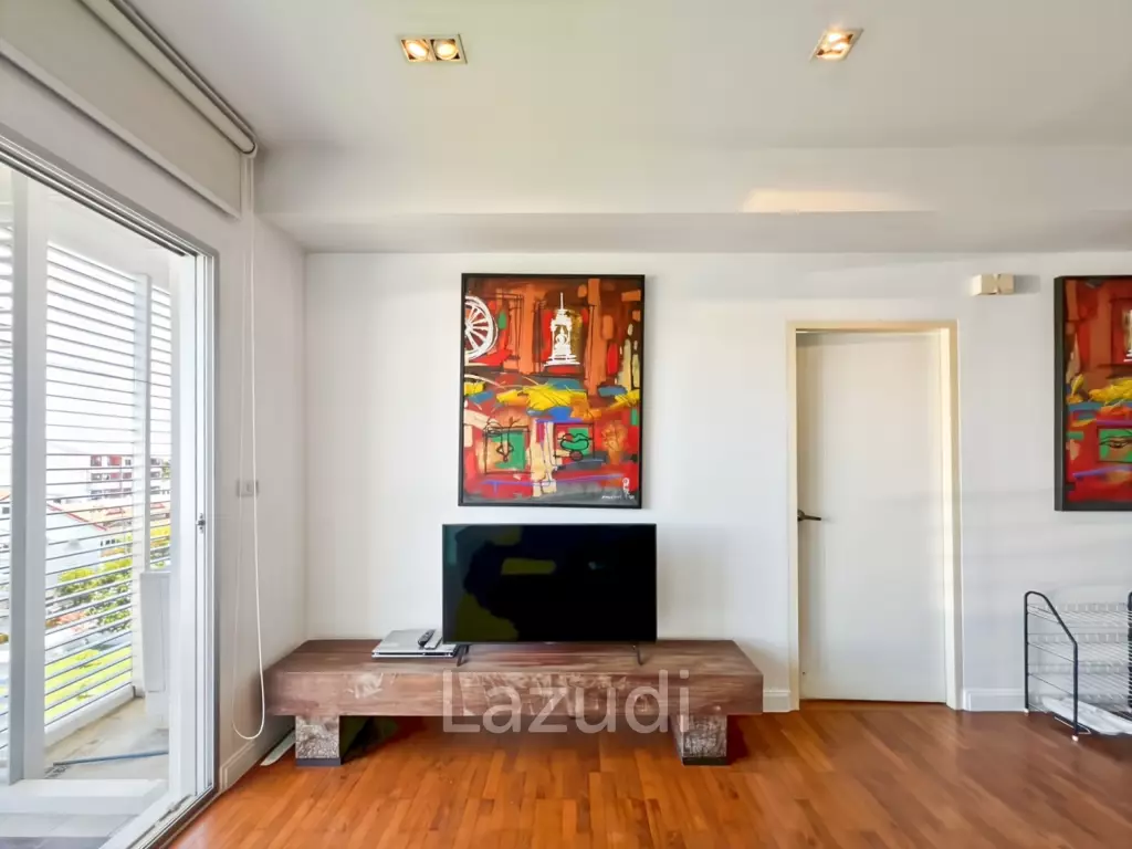 Central Hua Hin Living - Spacious 1-Bedroom Condo at Baan San Dao