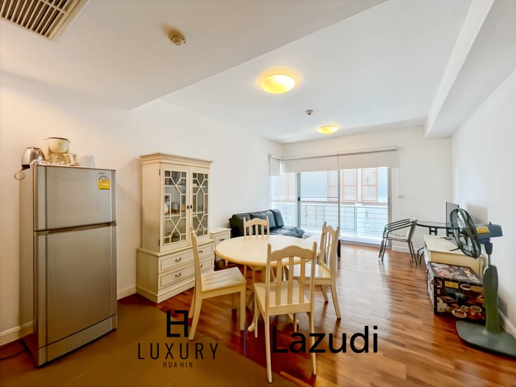 คอนโด 2 ห้องนอนใจกลางเมือง ในโครงการบ้านแสนดาว ริมหาดหัวหิน