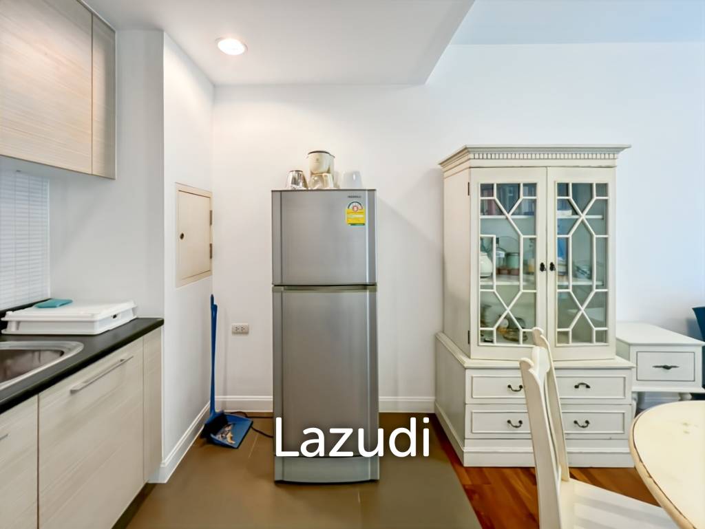 For Sale : Spacious 2-Bedroom Condo in Central Hua Hin at Baan San Dao